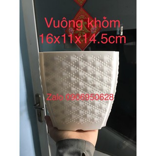 Chậu nhựa vuông khóm trắng 16cm