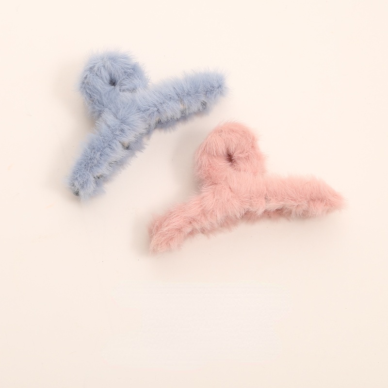 Kẹp tóc phủ lông thời trang thu đông Hàn Quốc 2021