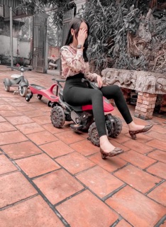 Quần legging thần thánh