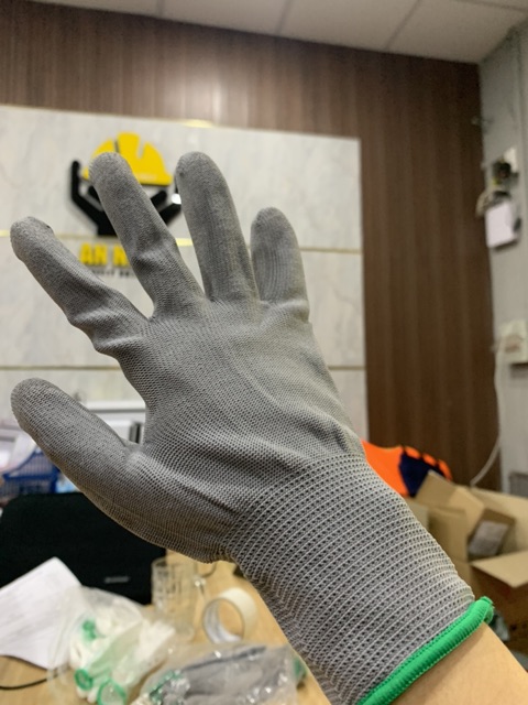 Găng tay bảo hộ, Găng tay xám phủ PU lòng bàn tay cao cấp cho xây dựng, cơ khí, làm gara oto. Hàng dày dặn, chắc chắn.