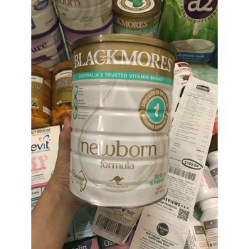 Sữa bột công thức Blackmores NewBorn Formula Stage 1 cho bé từ 0 đến 6 tháng tuổi (900g)