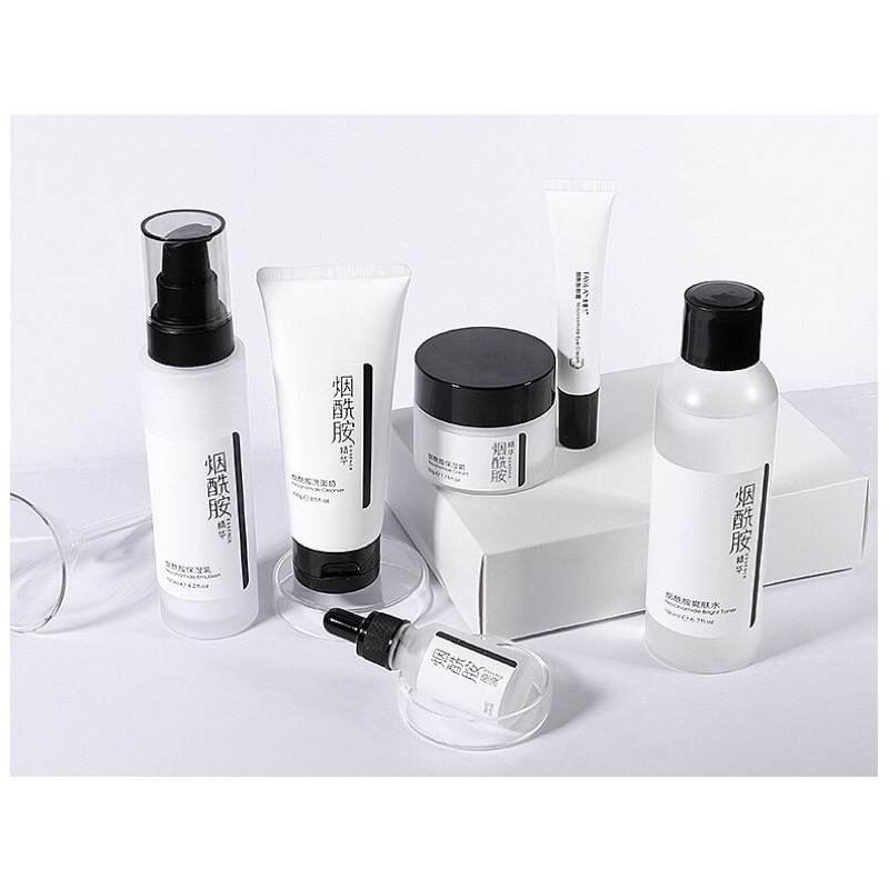 BỘ SẢN PHẨM DƯỠNG TRẮNG DA TRỊ MỤN (NIACINAMIDE)