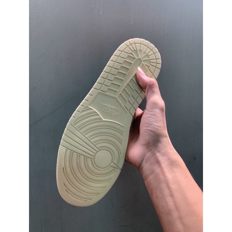 [ VIDEO + ẢNH THẬT ] GIÀY SNEAKER JORDAN CAO CỔ CAM BÓNG | BigBuy360 - bigbuy360.vn