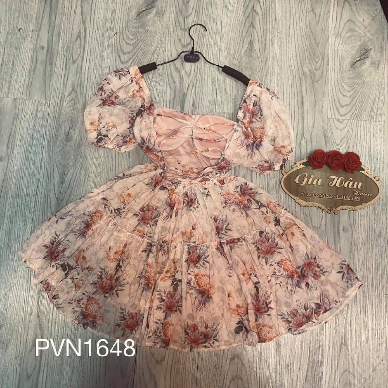 đầm voan xòe hoa cúp ngực đan dây