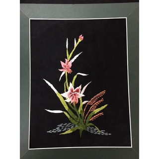 Tranh thêu tay lãng hoa 25 X 30cm Hoa004