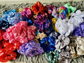 CỘT TÓC SCRUNCHIES PHI BÓNG