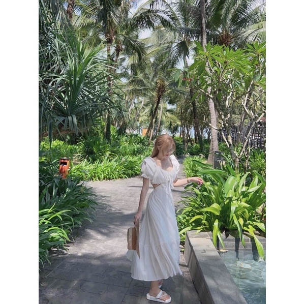 Maxi trắng cánh tiên tay phồng cutout lưng dây yếm cổ♥️