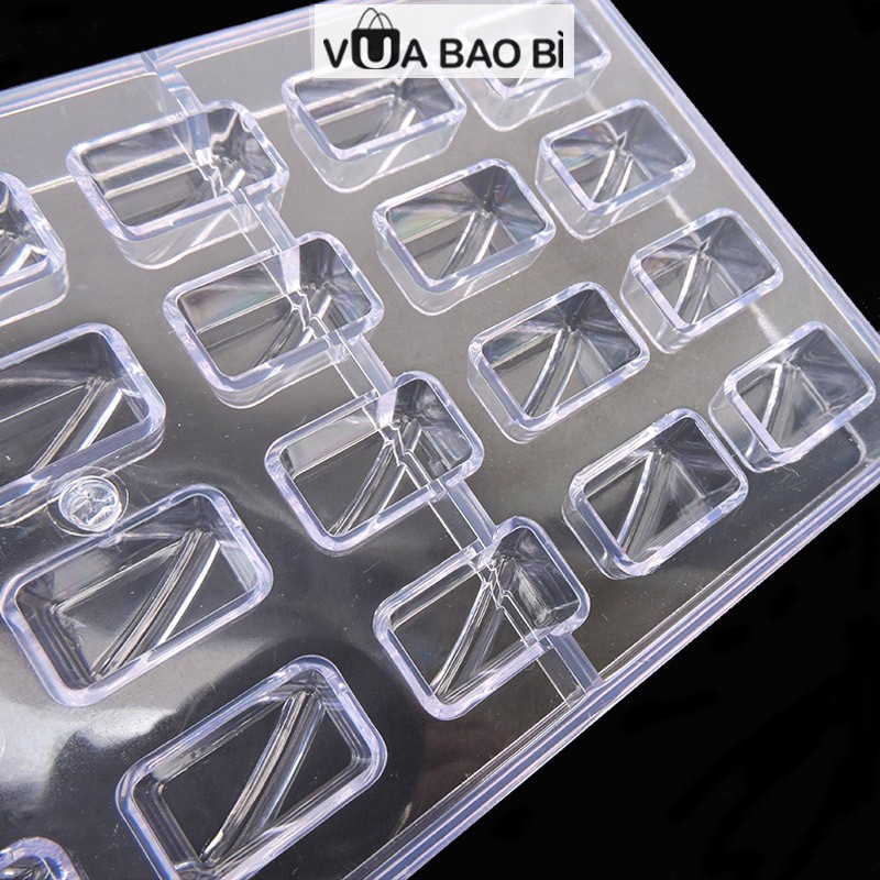 Khuôn socola hình chữ nhật bằng nhựa cứng-Vua Bao Bì, khuôn socola 28 viên hình chữ nhật