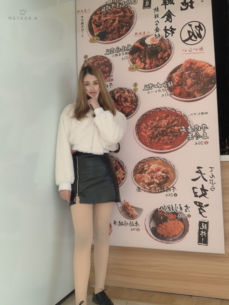 Chân váy da PU chữ A thời trang Hàn Quốc cho nữ | BigBuy360 - bigbuy360.vn