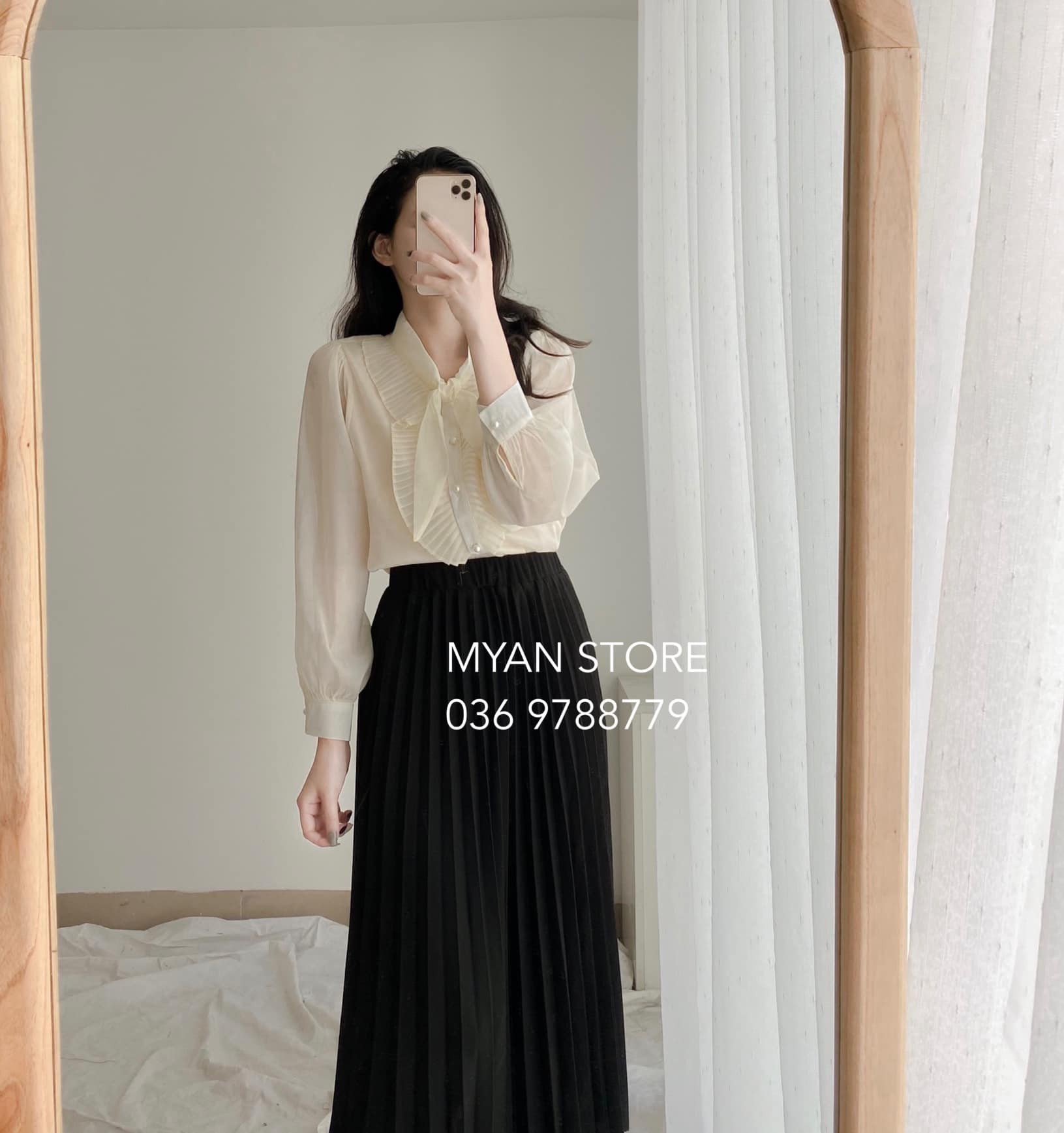 Áo sơ mi tơ nơ vắt dập ly phía trước Avn042110