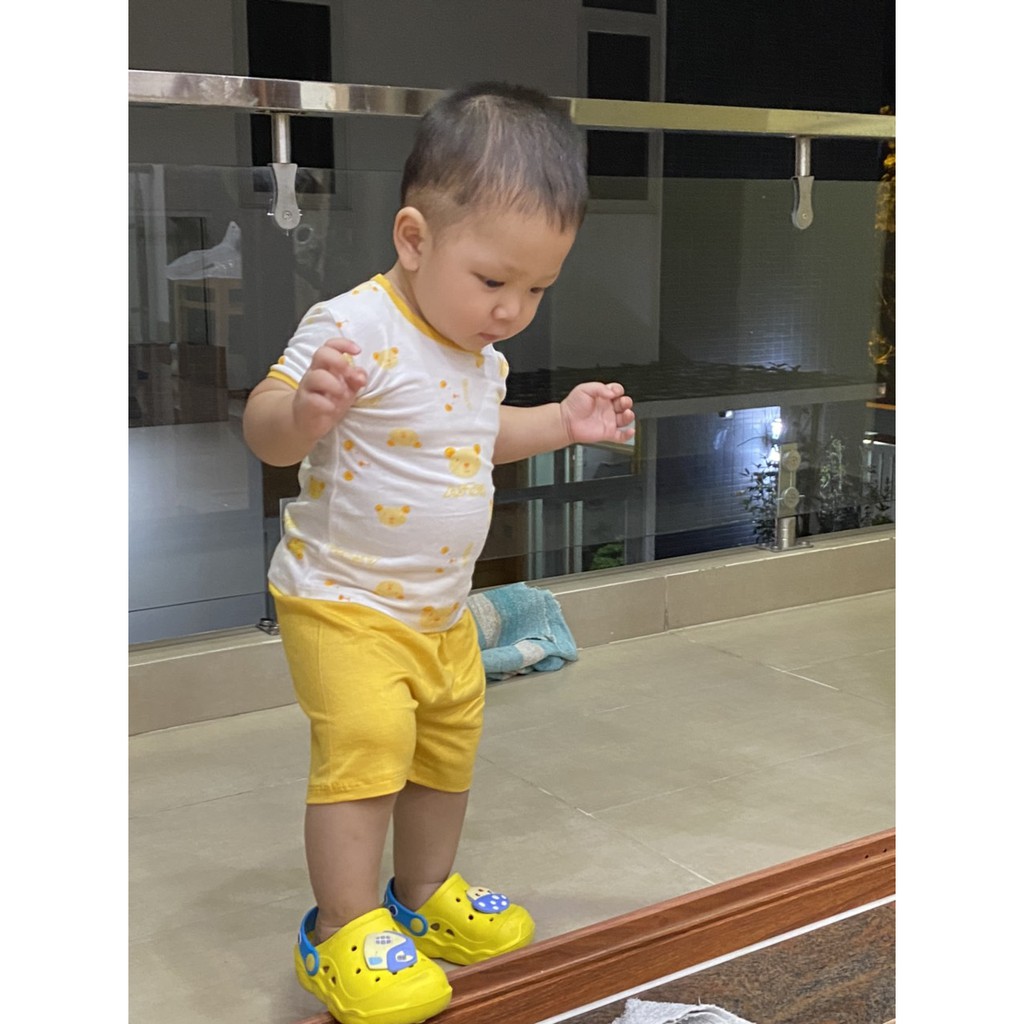 Bộ cộc tay Astar GIÁ RẺ  cho bé 3 tháng đén 4 tuổi