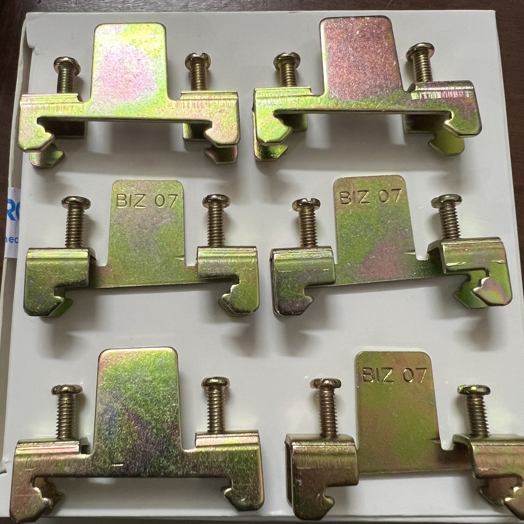 Chặn Cầu Đấu Sắt BIZ-07 Set 10 Cái