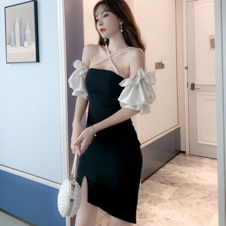 Đầm body trễ vai cườm chéo ngực