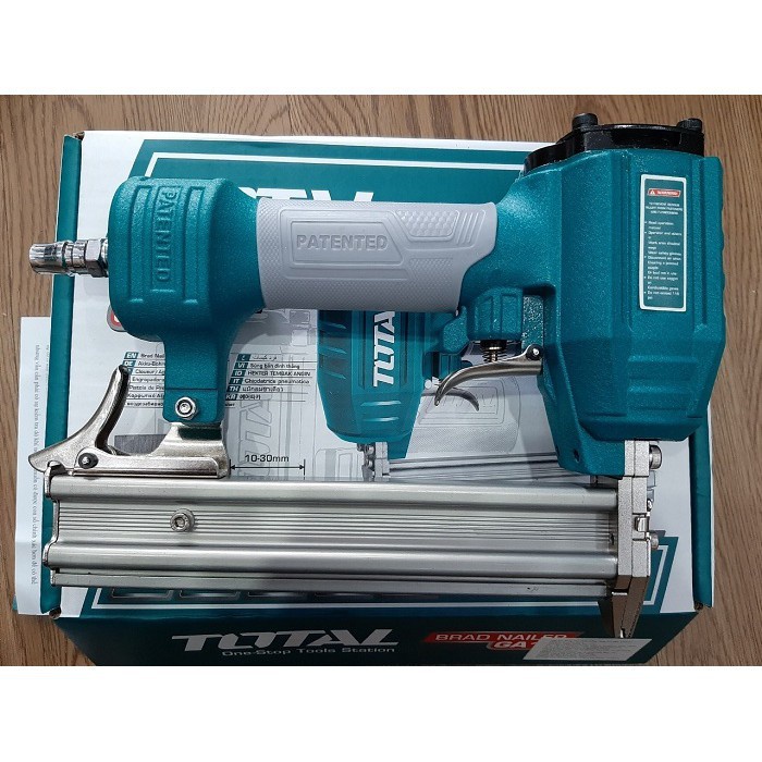 Súng bắn đinh thẳng dùng hơi  TOTAL TAT83301-3 hàng chính hãng