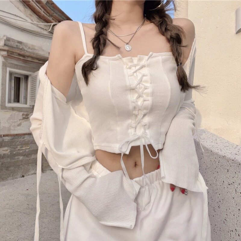 Áo hai dây IELGY kiểu ngắn sành điệu cho nữ