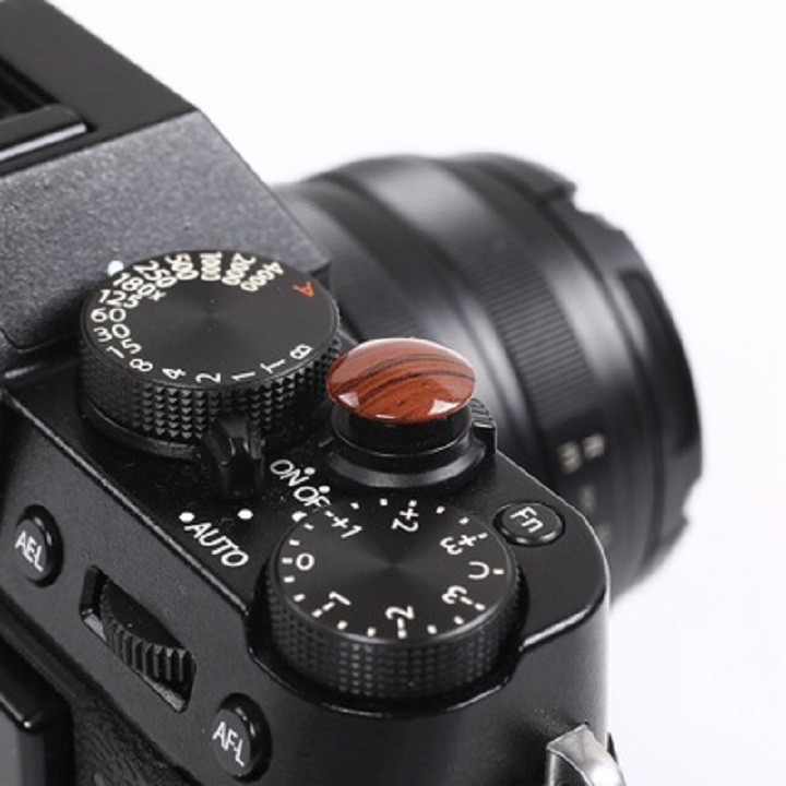 Nút chụp vân gỗ cho máy ảnh Fujifilm Xt2, Xt3, Xt10, Xt20, Xt30, Xpro, Xe1, Xe2,Xe2s, Xe3