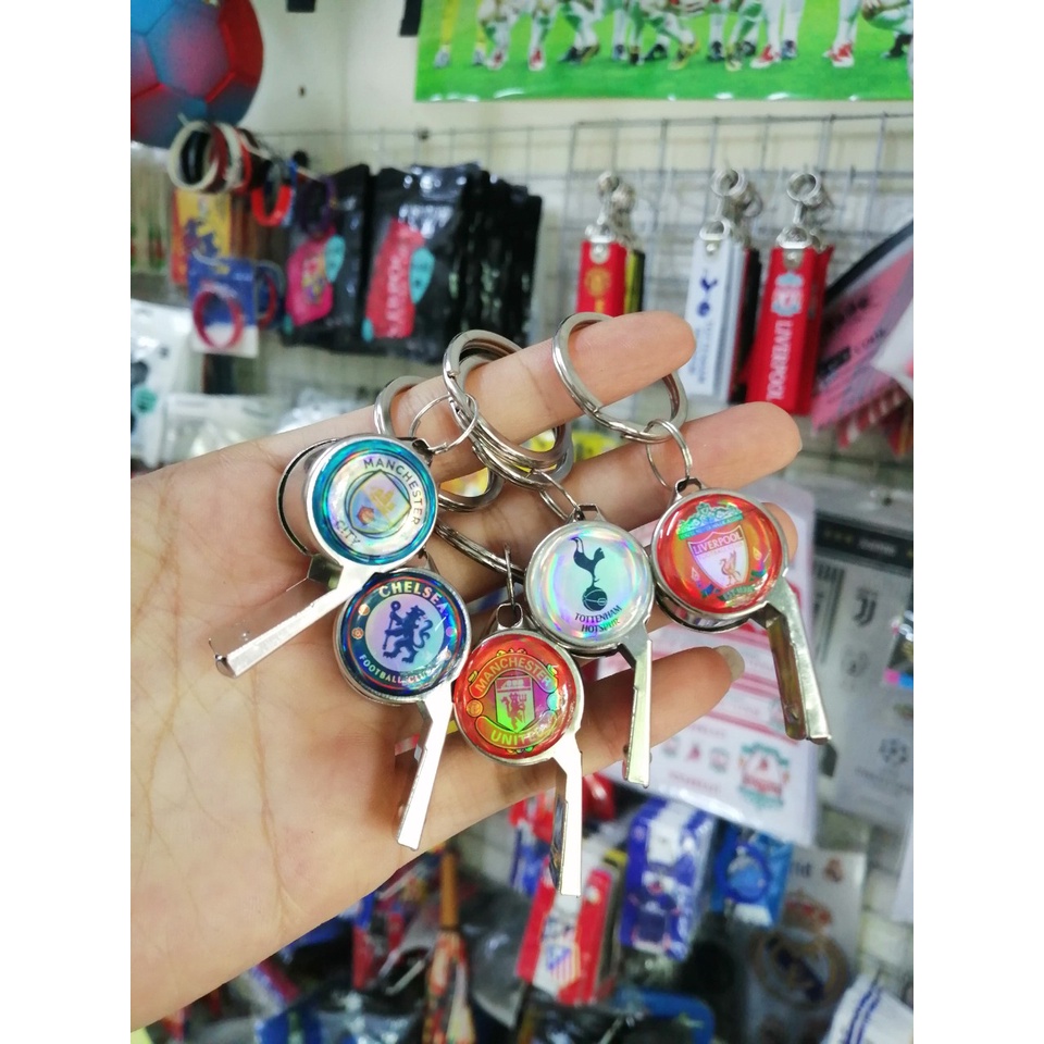 Móc khóa còi bóng đá inox không gỉ kèm logo câu lạc bộ