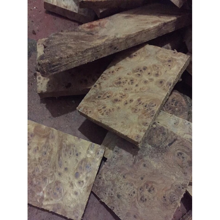 Vòng tay gỗ Nu Huyết Long  Mùi thơm vĩnh viễn - BH642