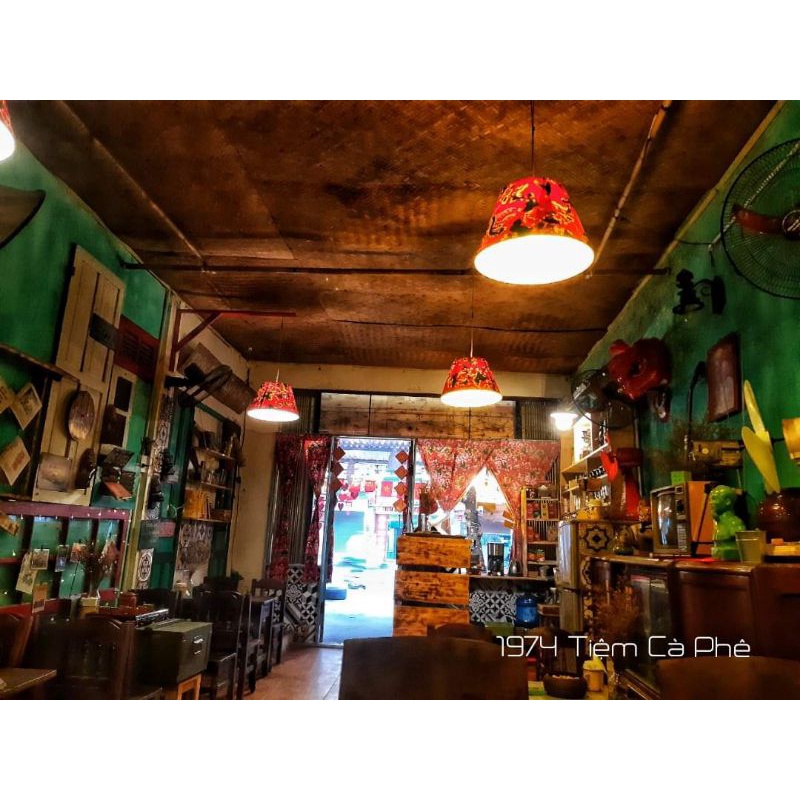 Vải con công, vải hoa tiết con công, hàng loại 1, cotton, đỏ dùng để trang trí Tết, khăn trải bàn con công.