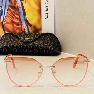 Mắt kính guess kính không viền