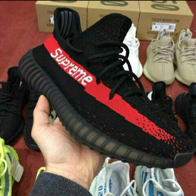 tenis yeezy supreme