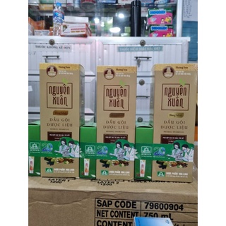 Dầu Gội Nguyên Xuân Vàng - Hương Hoa Chai 250ml