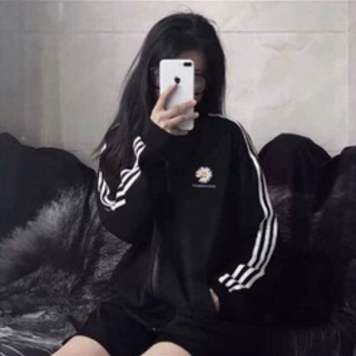 Áo khoác thêu hoa cúc