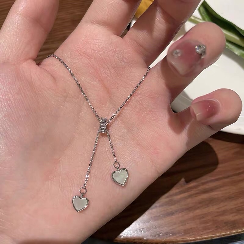 Vòng cổ nữ mặt hai trái tim pha lê trong suốt dễ thương V18