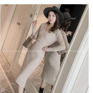 Váy len thắt đai eo