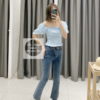 Áo trễ vai thêu hoa cúc, tay bồng