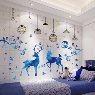 Decal dán tường nai xanh và đèn vàng