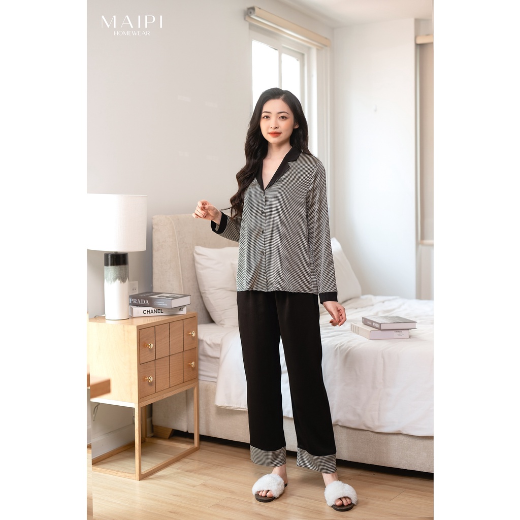 Đồ bộ mặc nhà Peony họa tiết, chất liệu lụa mềm mại, kiểu dáng thời trang thanh lịch cho nàng thiết kế by MAIPI | BigBuy360 - bigbuy360.vn
