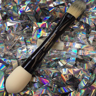 Mút trang điểm, cọ đánh nền estee lauder 2 in 1