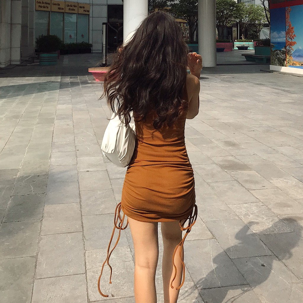 Váy body 3 lỗ len tăm nhún dây bên - Đầm nữ dáng ôm nhún hông V938 | BigBuy360 - bigbuy360.vn