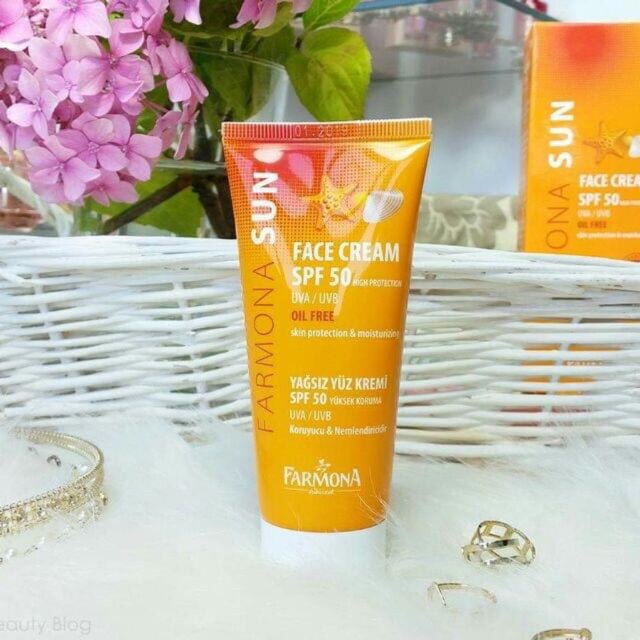 Kem Chống Nắng Farmona Sun Face Cream Oil Free Spf50 Cho Da Dầu Mụn Balan