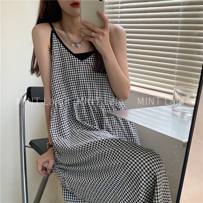 Váy Đầm 2 Dây Kẻ Sọc Caro Nhí Cổ V Thời Trang Dáng Suông Rộng