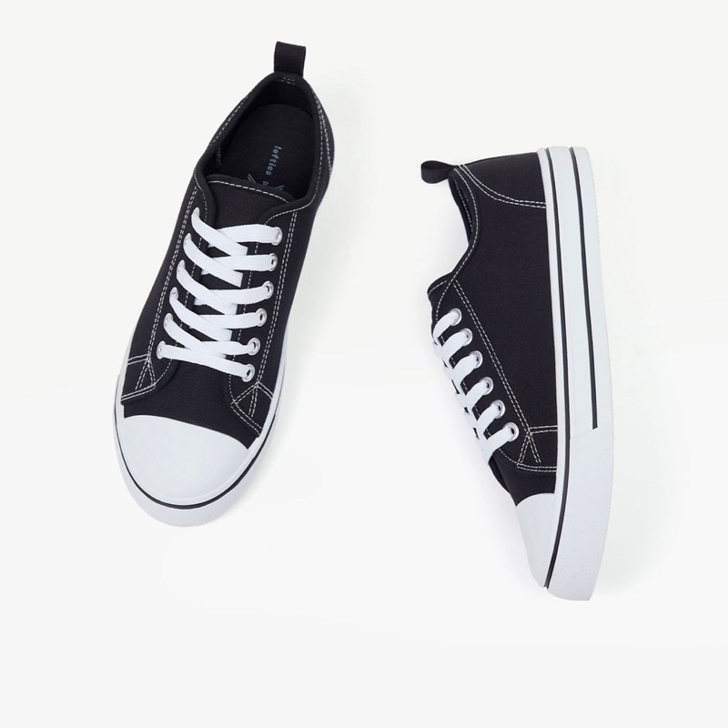 Giày chính hãng Lefties