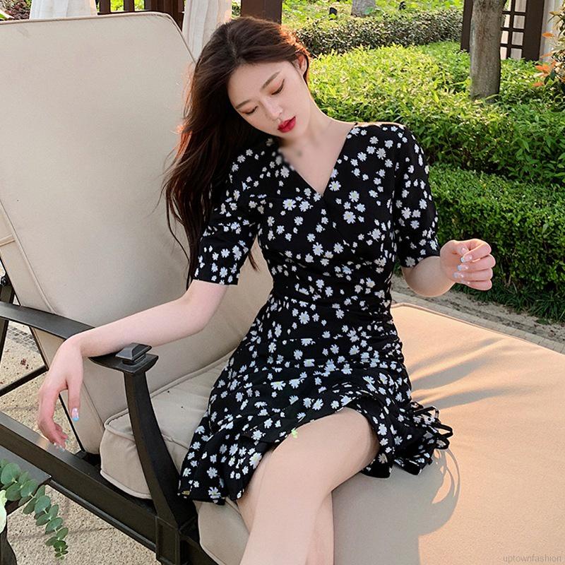 Đầm Hoa Tay Ngắn Cổ Chữ V Dáng Ôm Phong Cách Retro Pháp Thời Trang Mùa Hè