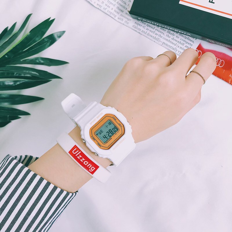 [Mã FAMARAL2 giảm 10K đơn 50K]ĐỒNG HỒ NAM NỮ SPORT WATCH VUÔNG WATER RESIST D402 THỂ THAO CAO CẤP | BigBuy360 - bigbuy360.vn