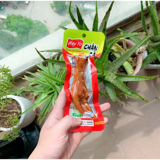 Chân gà cay Tứ Xuyên/Chân gà Bách thảo 32gr/c | BigBuy360 - bigbuy360.vn