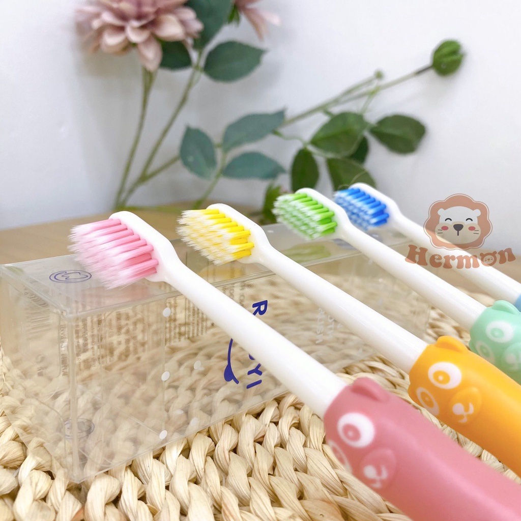 [3-6Y] Bàn Chải Trẻ Em  Hình Gấu Raoyi Cao Cấp Xuất Nhật Cho Bé Babibu - BCHGR