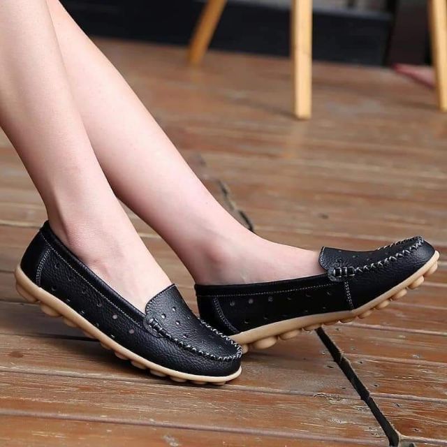 Giày moca dập lỗ