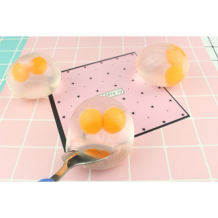 Đồ chơi gudetama - trứng  bóp trút giận trứng biến thái 2 lòng