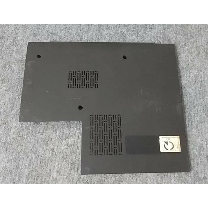 Vỏ mặt E Laptop Dell Vostro 3550