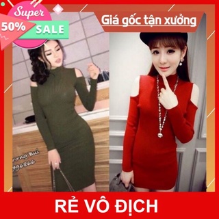 Đầm khoét vai