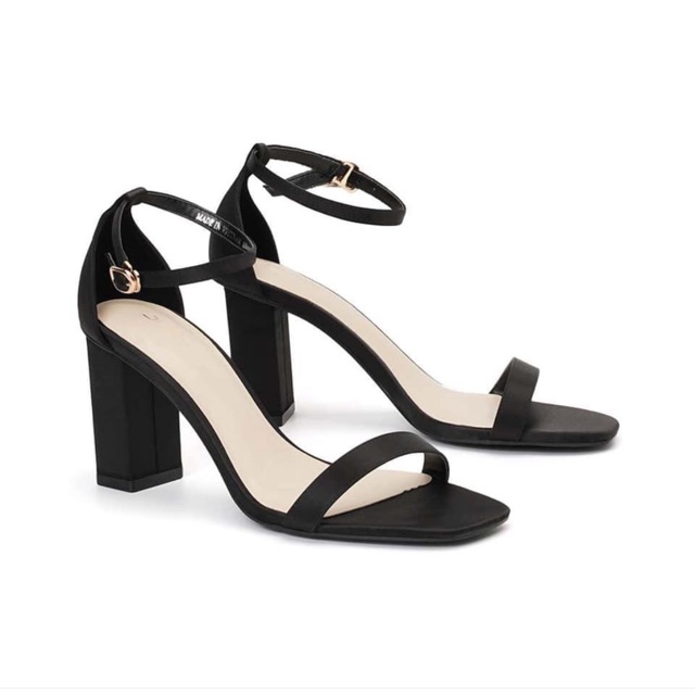 Giày sandal