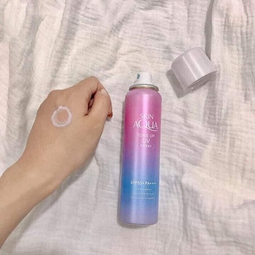 Xịt chống nắng Skin Aqua Tone Up UV SPF 50+ PA+++