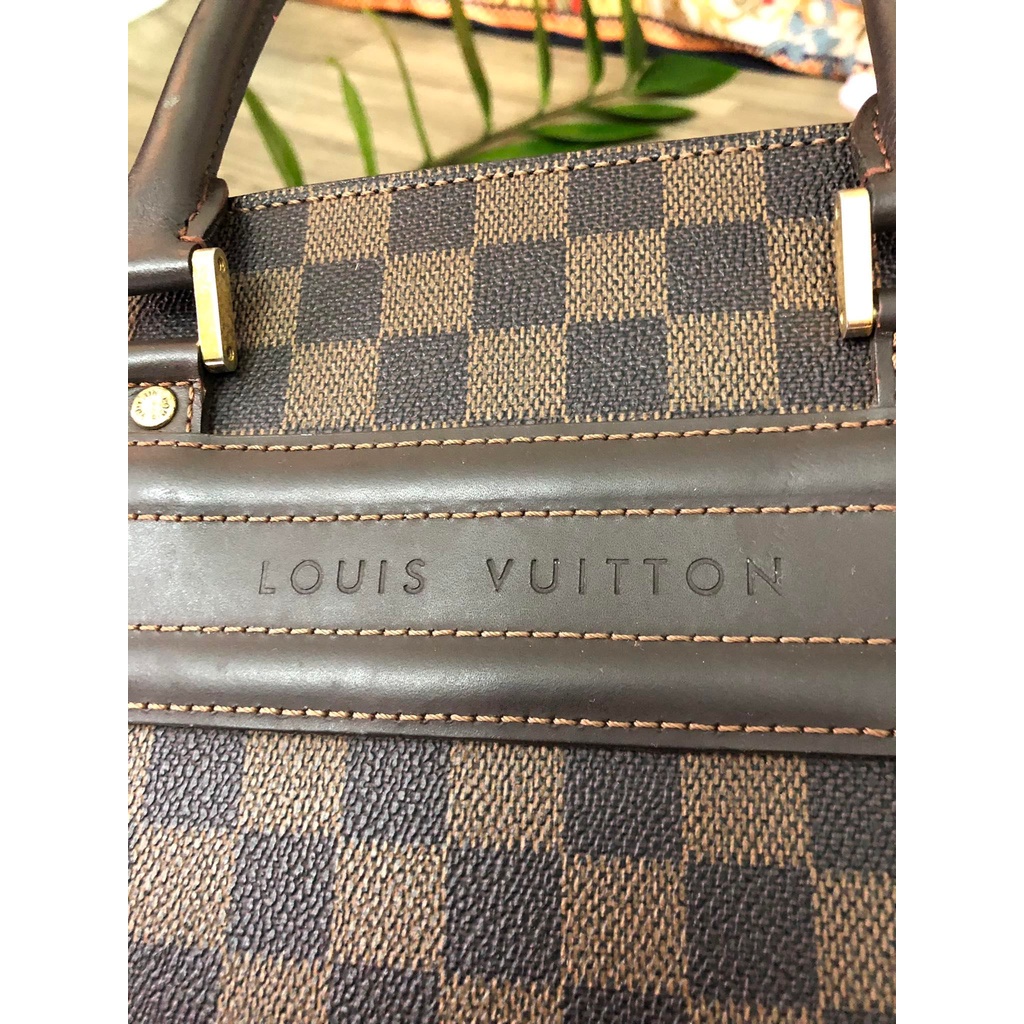 Thanh lý cặp đựng hồ sơ hiệu Louis Vuitton, hàng cổ | BigBuy360 - bigbuy360.vn