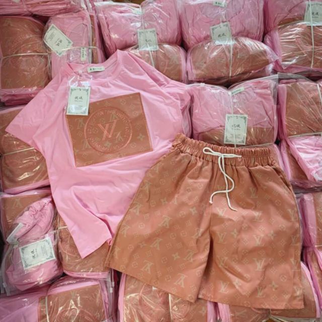Combo hai bộ cho chị Hoài