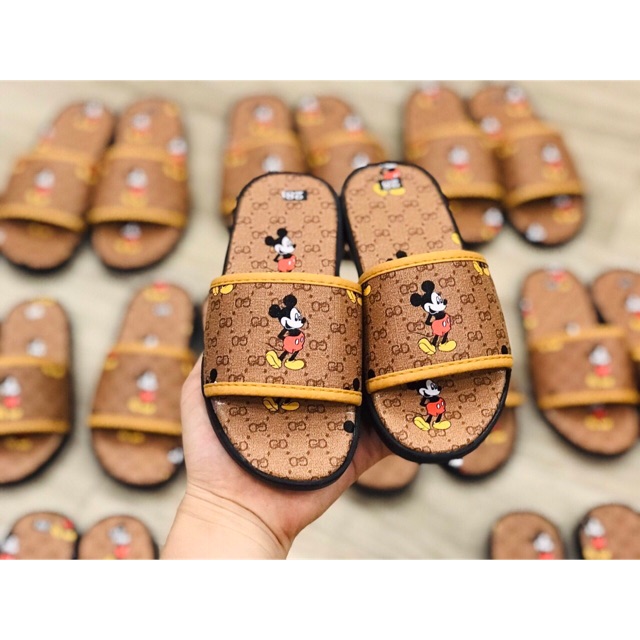 Dép mickey cho bé trai- bé gái